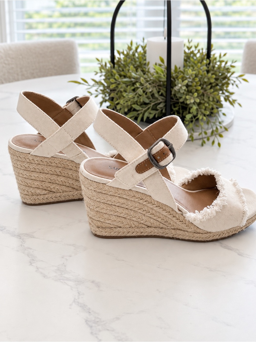 Lucky Brand Mindra Frayed Canvas Espadrille Wedge Sandals Size 7